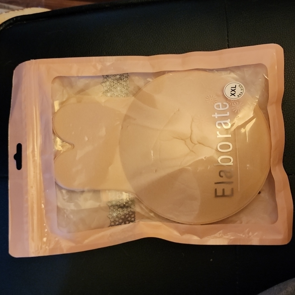 Elaborate Adhesive Bra XXL